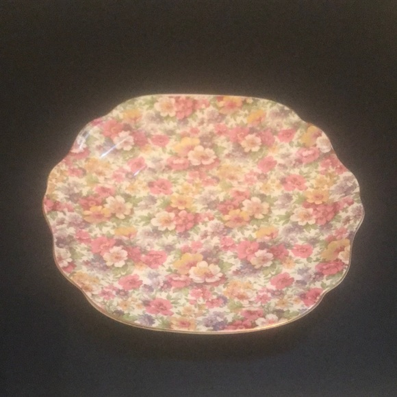 Plate - Picture 1 of 2